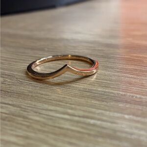 Elegant Rose Gold Ring